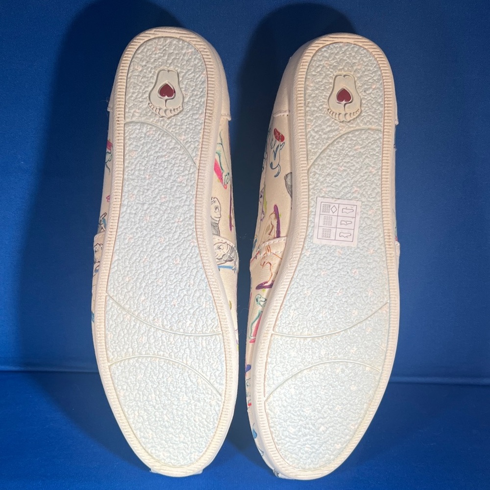 Skechers BOBS for Dogs Cream Slip-On Shoes with Colorful Print - Picture 6 of 9